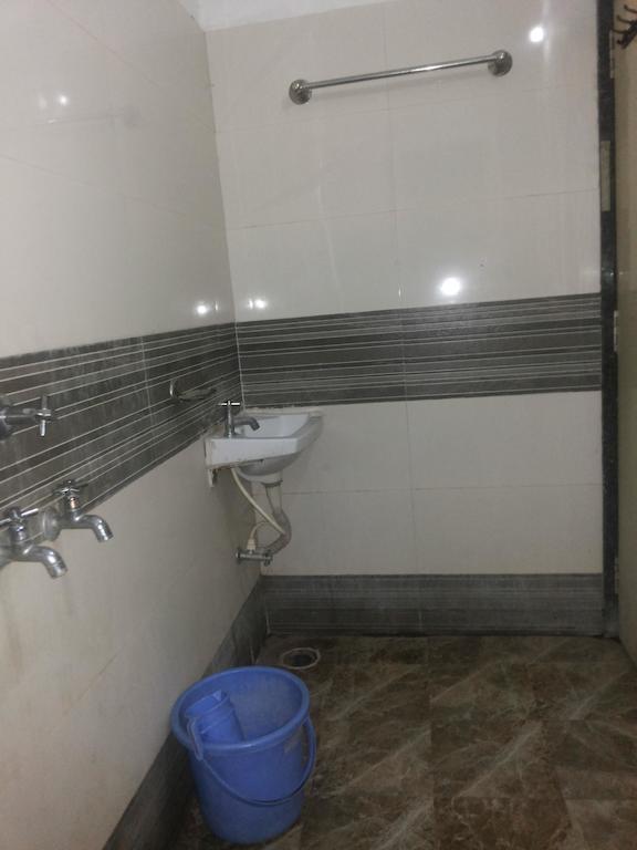 Hotel Sai Galaxy Inn Širdi Pokoj fotografie
